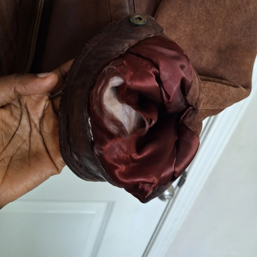 VTG Banana Republic Dark Brown Leather Bomber Jacket